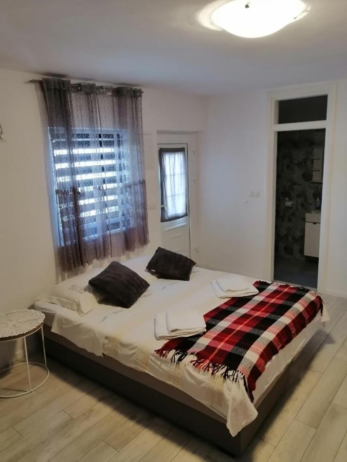 Flash Apartment Šibenik Екстериор снимка